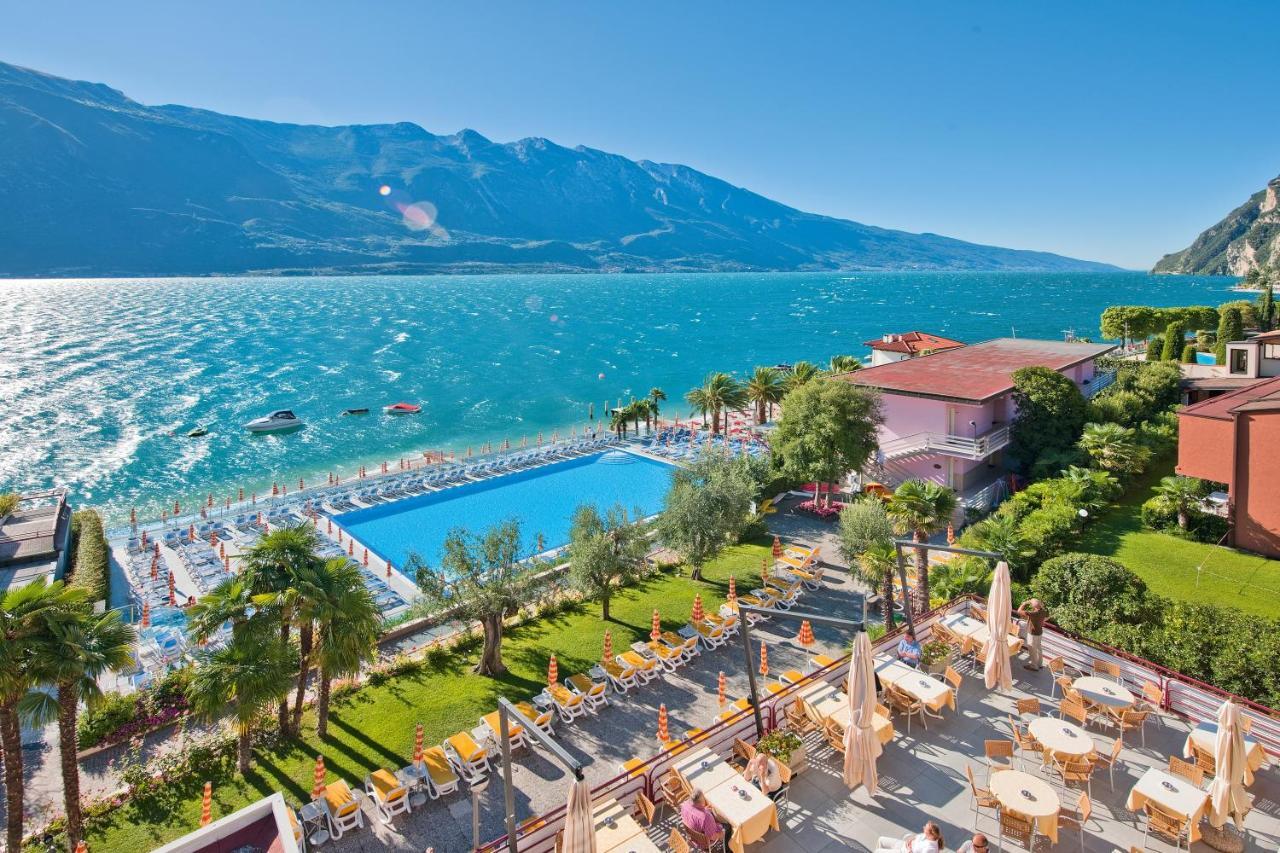 Hotel Ideal Limone sul Garda Exterior photo